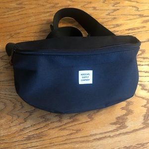 Herschel Supply Company fanny pack